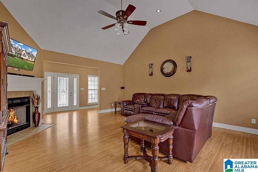 1809 Pleasant Ridge Drive Sylacauga, AL 35150 - Photo 3 of 15