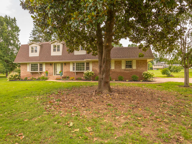 303 Valleybrook Road Hixson, TN 37343 - Photo 2 of 42 303 Valleybrook Rd. MLS-52