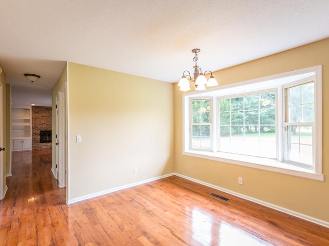 303 Valleybrook Road Hixson, TN 37343 - Photo 18 of 42 303 Valleybrook Rd. MLS-21