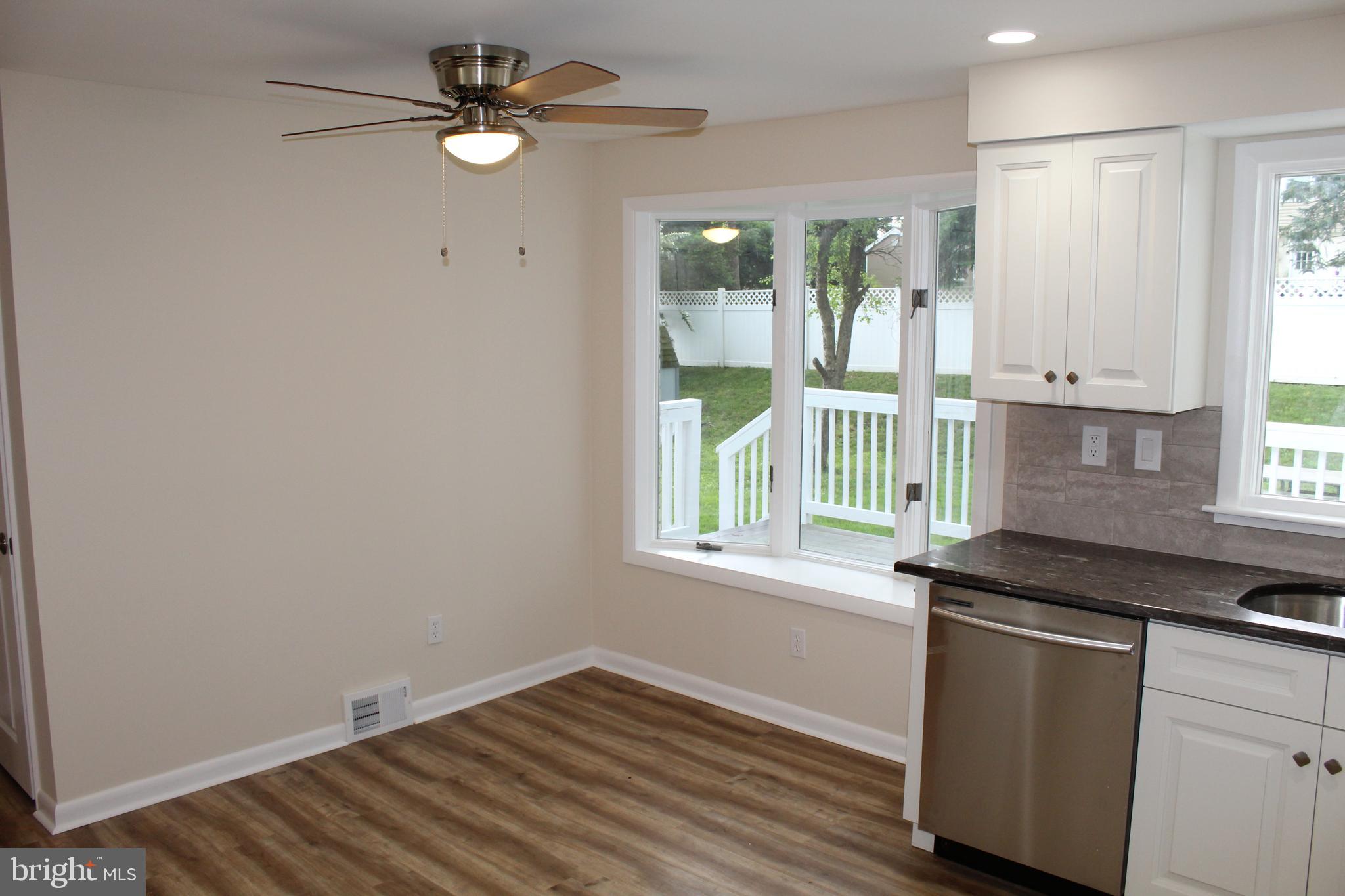 392 Emerson Road Huntingdon Valley, PA 19006 - Photo 14 of 33 Gallery Image 14