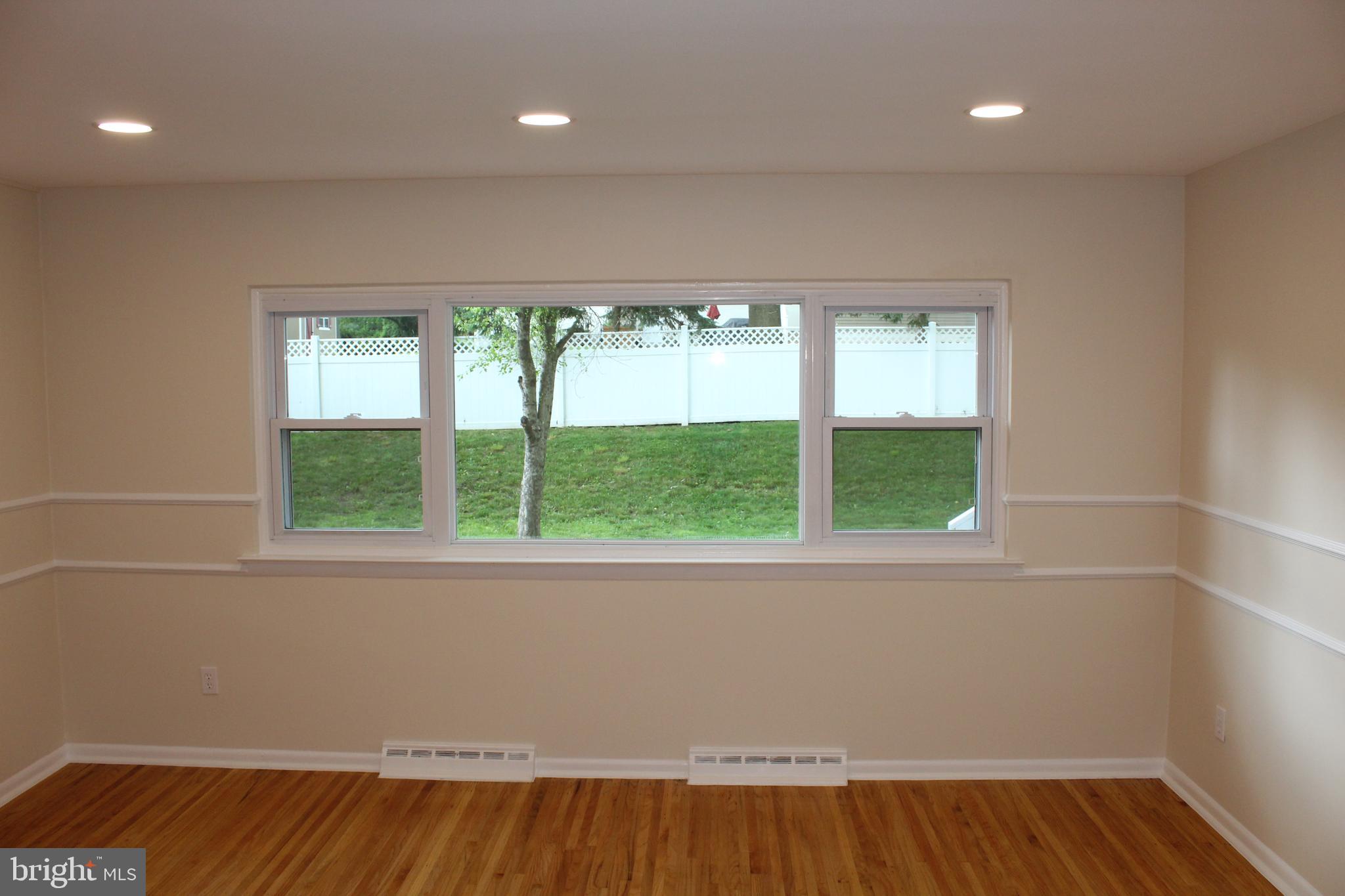 392 Emerson Road Huntingdon Valley, PA 19006 - Photo 15 of 33 Gallery Image 15