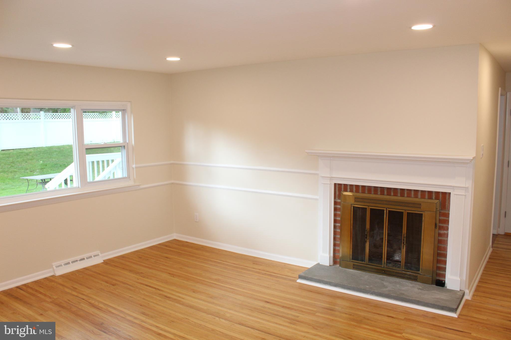 392 Emerson Road Huntingdon Valley, PA 19006 - Photo 17 of 33 Gallery Image 17