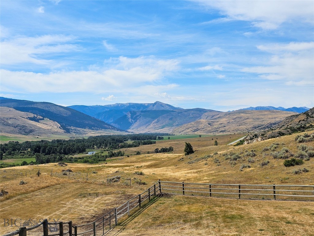 1888 Boulder Road McLeod, MT 59052 - Photo 77 of 94 Gallery Image 77