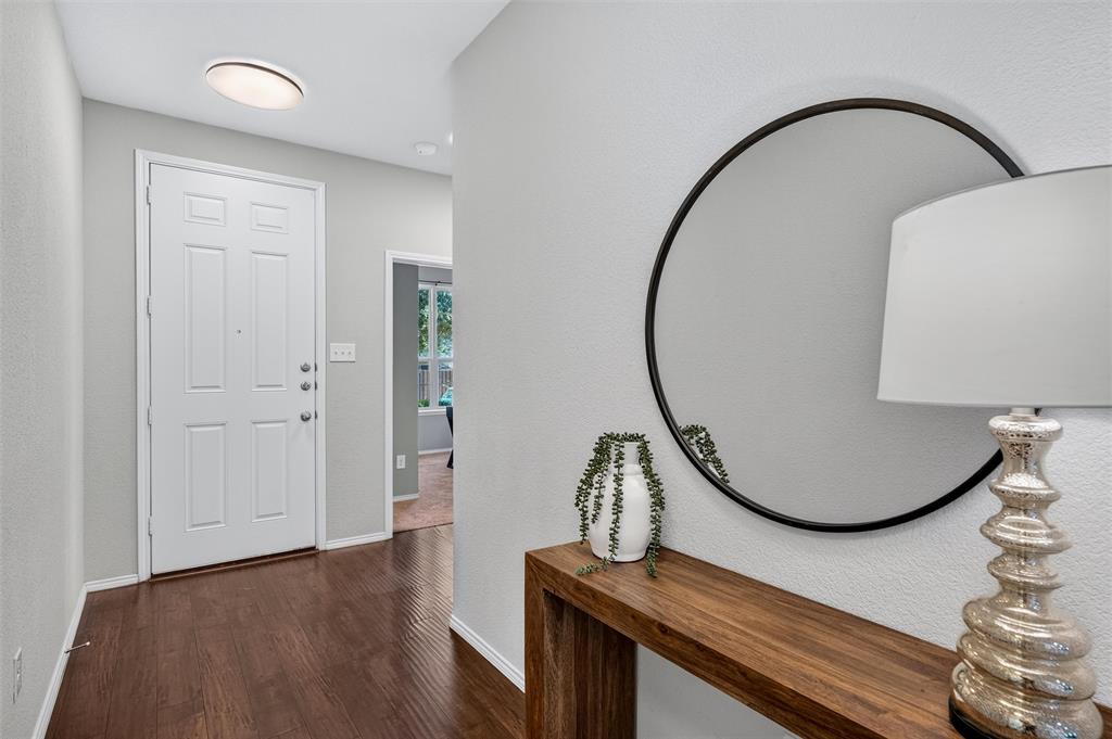 5709 Del Rey Drive Denton, TX 76208 - Photo 6 of 33
