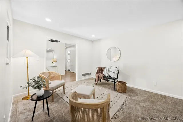 $344,900 | 4107 Emma Lou Drive, Floyds Knobs, IN 47119