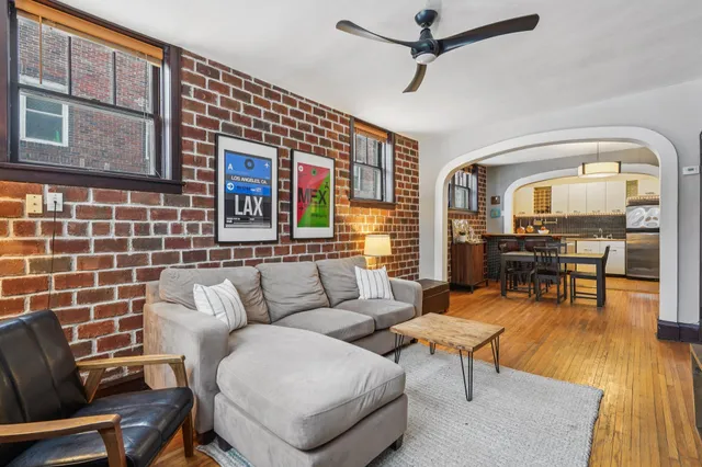 $249,000 | 4144 Bryant Avenue South, Unit 5, Minneapolis, MN 55409