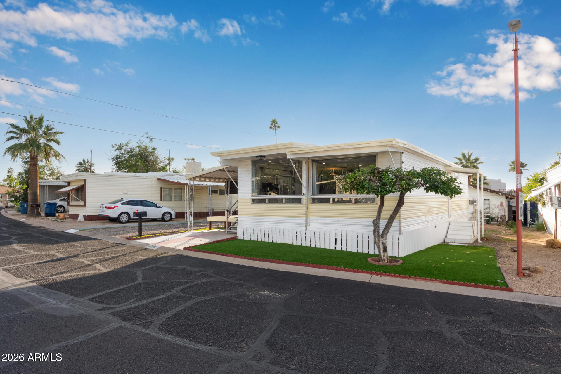 10401 North Cave Creek Road, Unit 324 Phoenix, AZ 85020 - Photo 25 of 26 05 - Cave Creek