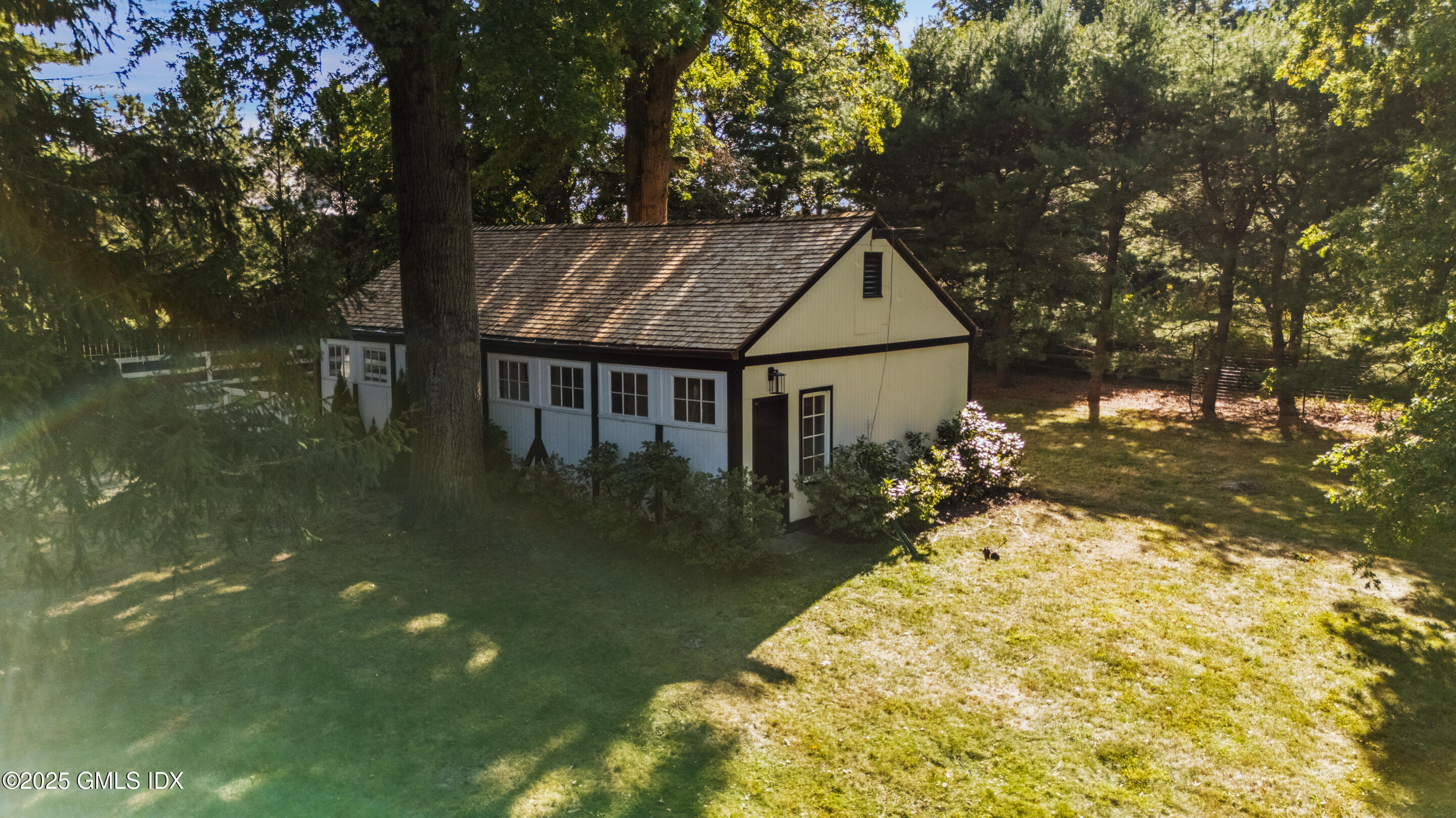508 Round Hill Road Greenwich, CT 06831 - Photo 48 of 62 DJI_20250911154106_0777_D_1