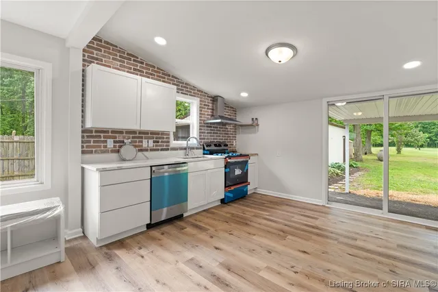 $296,900 | 6607 Hibernia Road, Charlestown, IN 47111