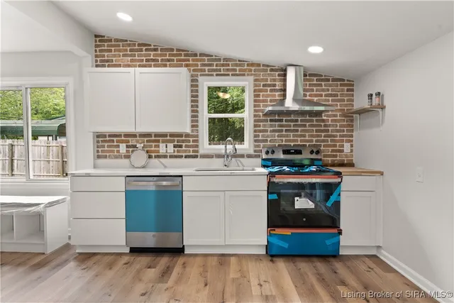 $296,900 | 6607 Hibernia Road, Charlestown, IN 47111