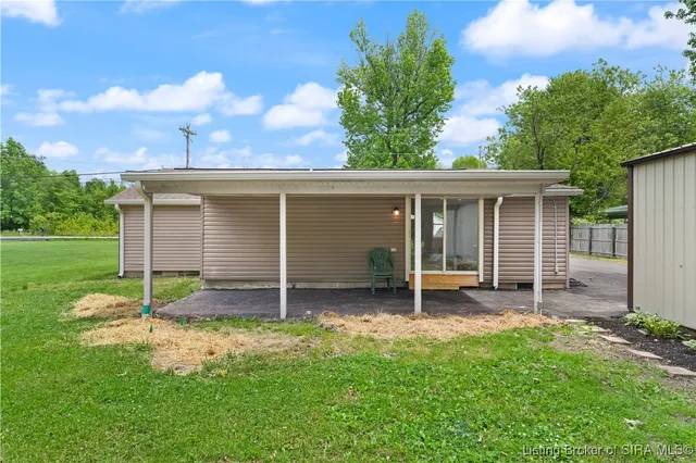 $296,900 | 6607 Hibernia Road, Charlestown, IN 47111