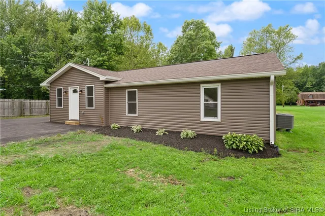 $296,900 | 6607 Hibernia Road, Charlestown, IN 47111