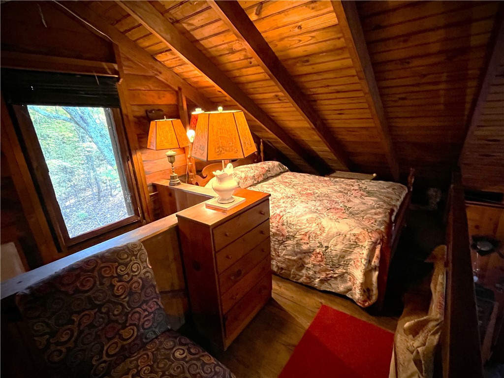 26 Woody Hill Road Westerly, RI 02808 - Photo 6 of 7 Gallery Image 6