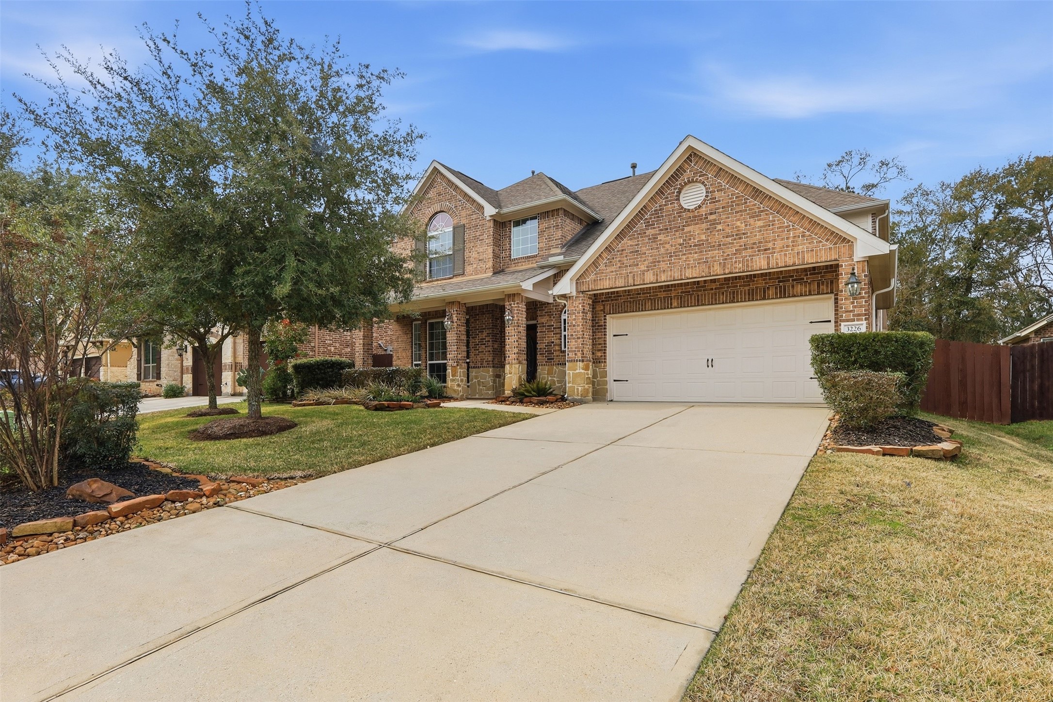3226 Explorer Way Conroe, TX 77301 - Photo 2 of 36