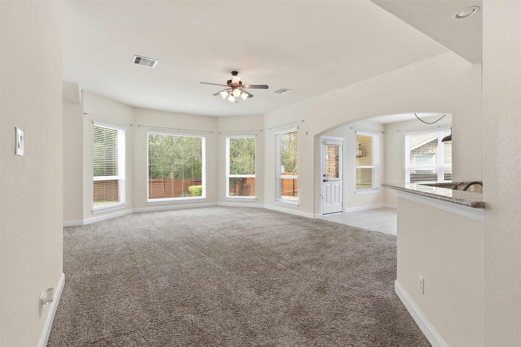 3226 Explorer Way Conroe, TX 77301 - Photo 8 of 36