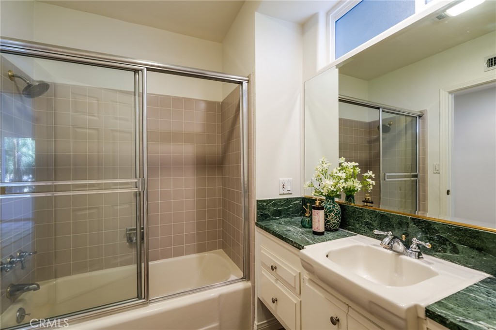 430 Devonwood Road Altadena, CA 91001 - Photo 30 of 39