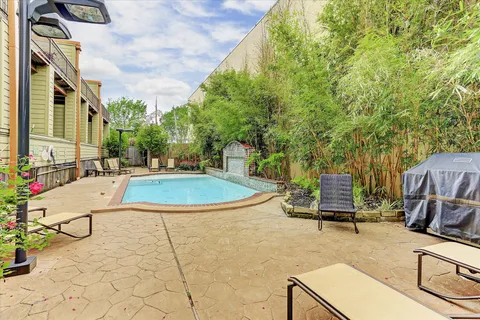 $334,000 | 2323 Polk Street, Unit 207, Houston, TX 77003