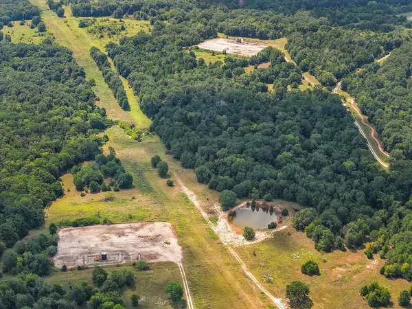 $515,000 | 661 County Road 661, Fairfield, TX 75840