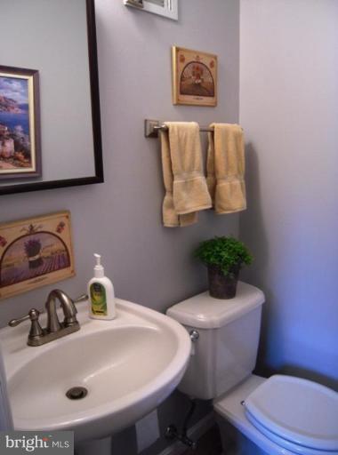 8618 Crestview Drive Fairfax, VA 22031 - Photo 15 of 22 Half Bath 1