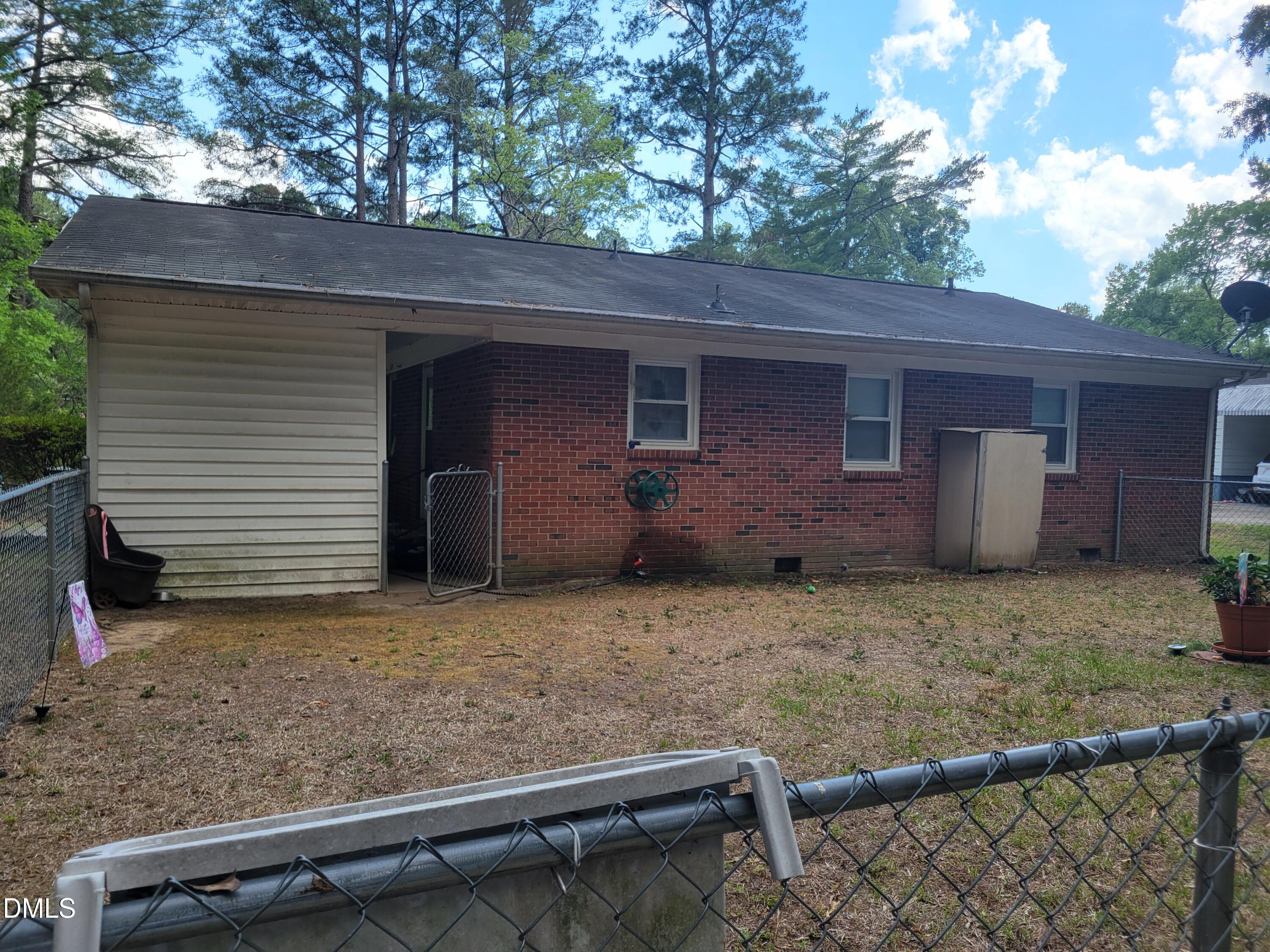 3019 Ross Road Durham, NC 27703 - Photo 5 of 13