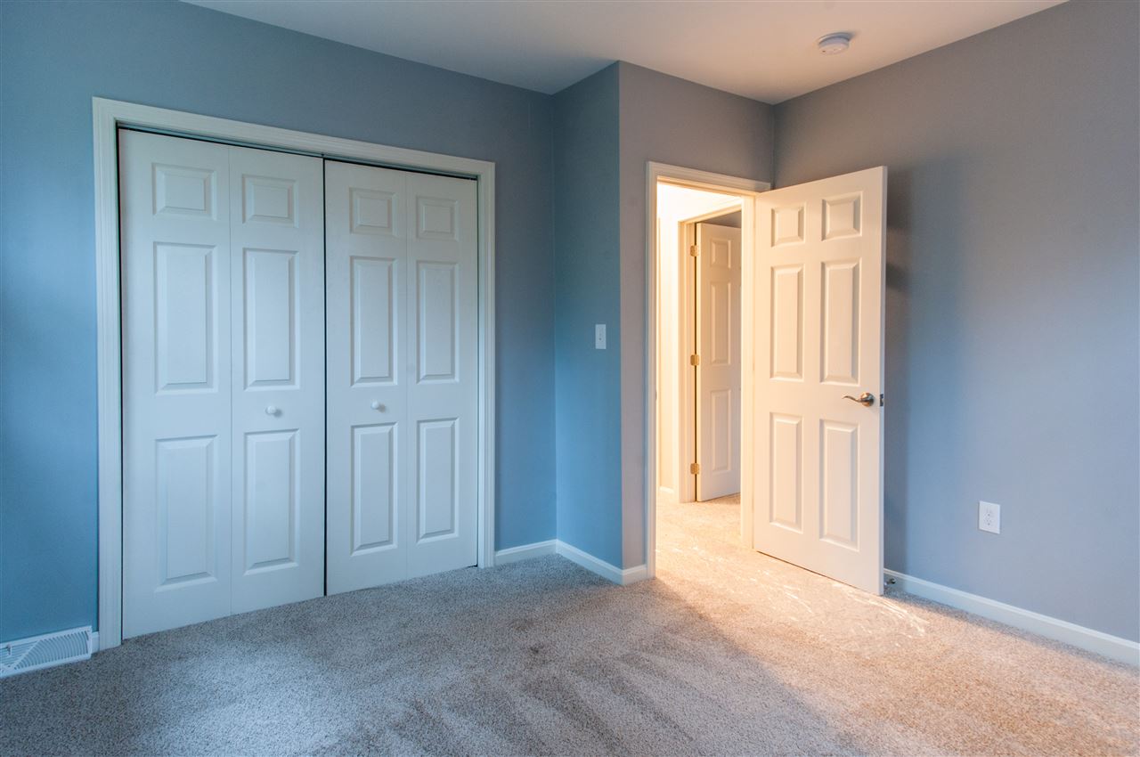 5 Speare Road Hudson, NH 03051 - Photo 15 of 18