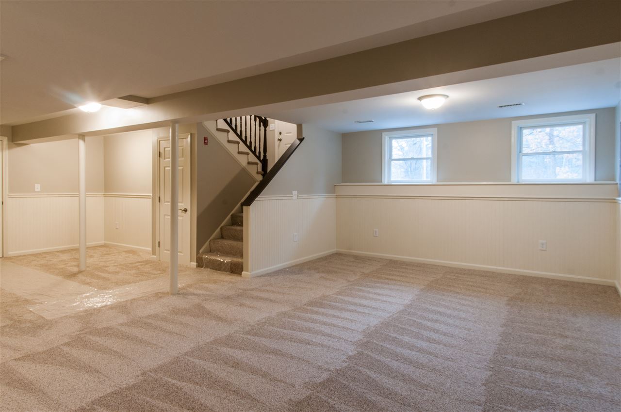 5 Speare Road Hudson, NH 03051 - Photo 18 of 18