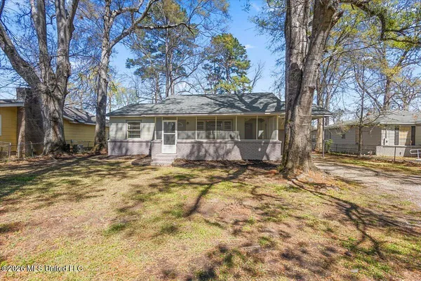 $179,900 | 54 Bellwood Drive, Vicksburg, MS 39180