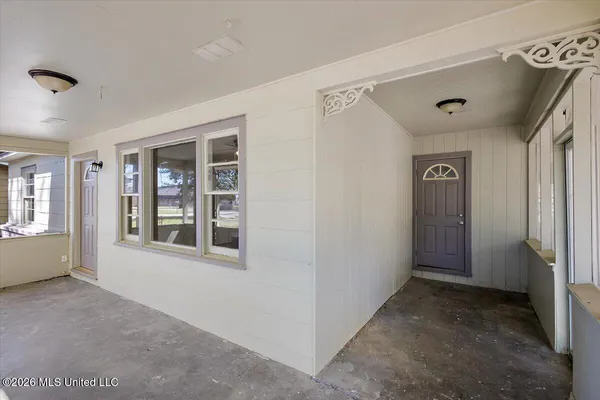 $179,900 | 54 Bellwood Drive, Vicksburg, MS 39180