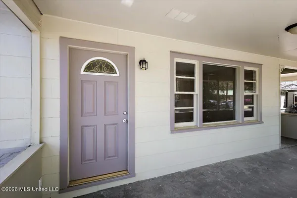 $179,900 | 54 Bellwood Drive, Vicksburg, MS 39180