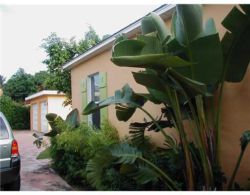 3218 Alton Road West Palm Beach, FL 33405 - Photo 3 of 16 Additional Photo