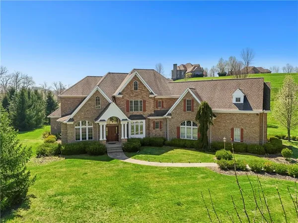 $1,375,000 | 107 Kingston Avenue, Cranberry Township, PA 16066