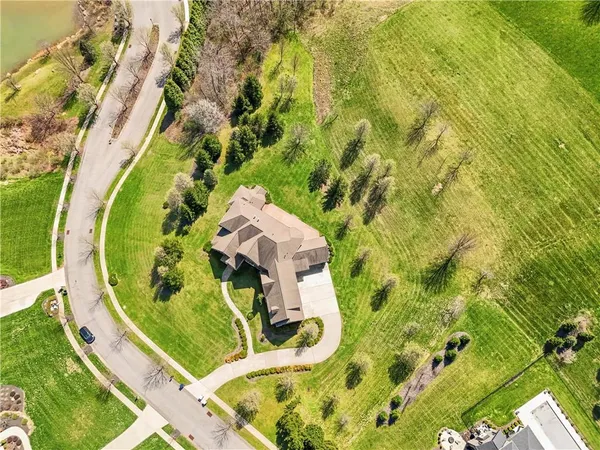 $1,375,000 | 107 Kingston Avenue, Cranberry Township, PA 16066