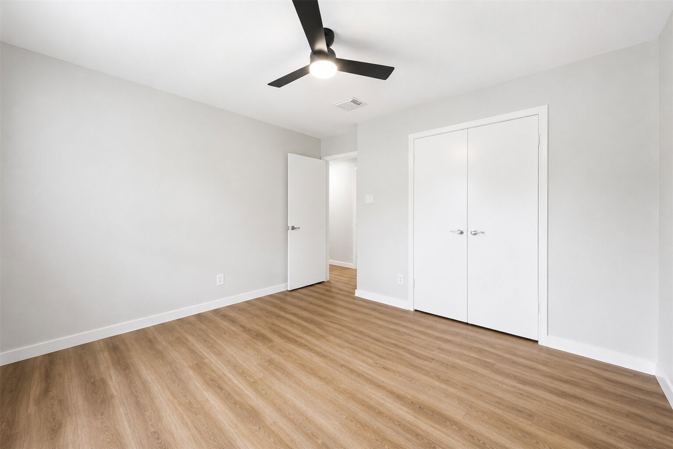 15414 Ripplestream Drive Houston, TX 77068 - Photo 28 of 41 Bedroom three.