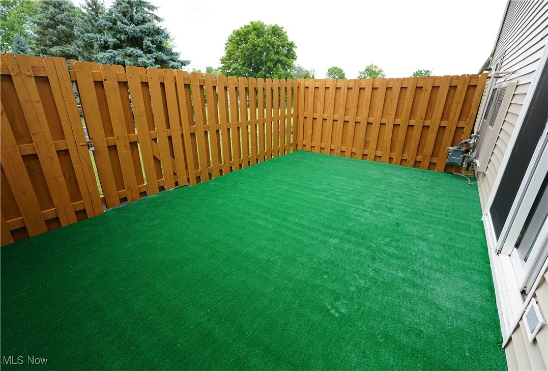 8749 West Ridge Road Elyria, OH 44035 - Photo 16 of 16 View of yard