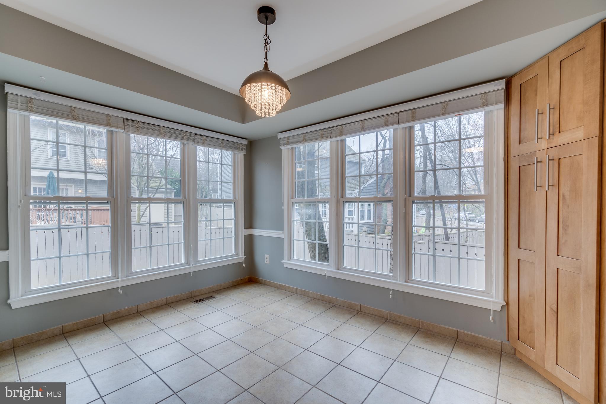 2069 Cobblestone Lane Reston, VA 20191 - Photo 12 of 35 a view of an empty room with a window