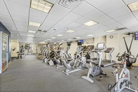 $415,000 | 110 Shearwater Court East, Unit 33, Jersey City, NJ 07305