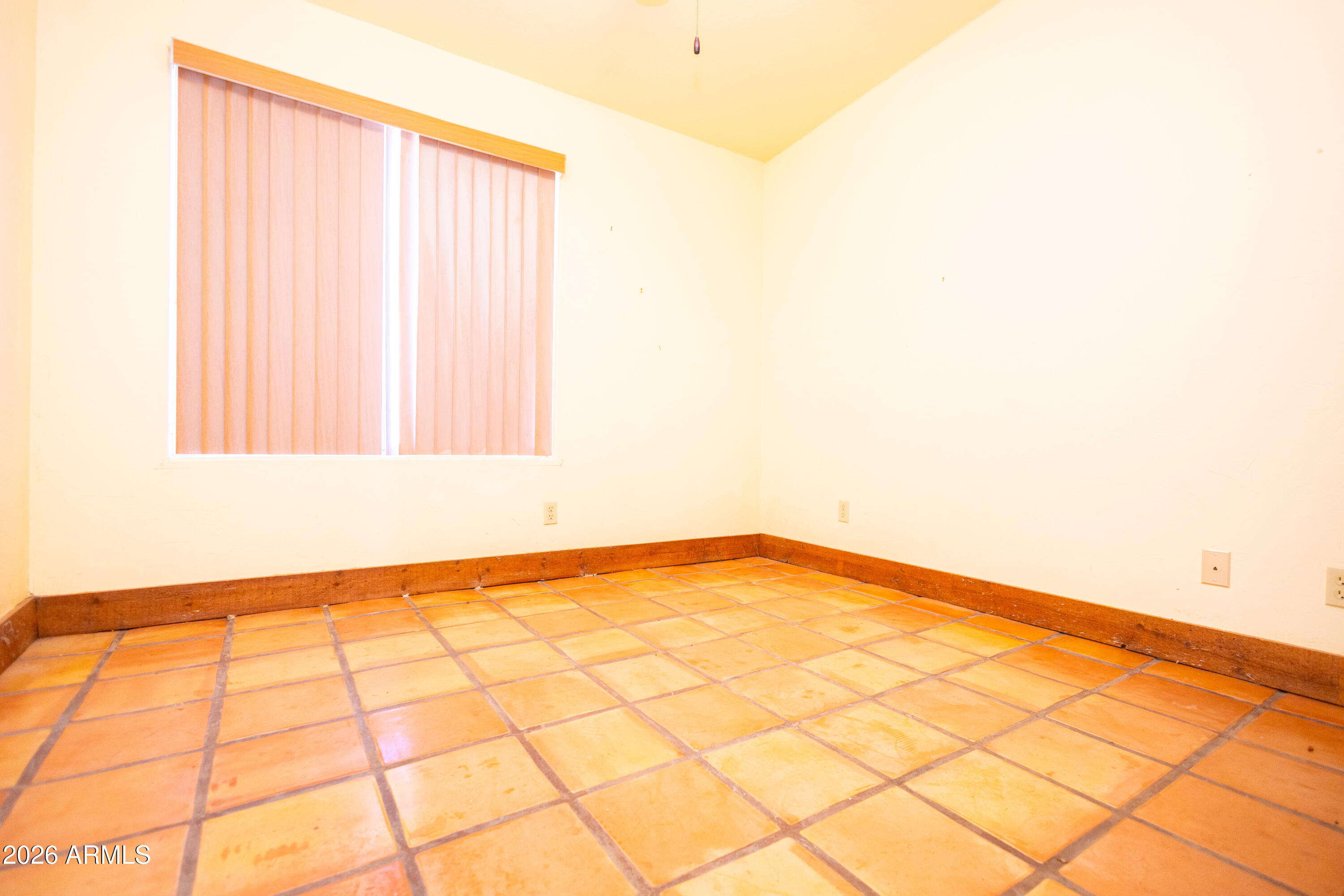 4105 North Washington Avenue Douglas, AZ 85607 - Photo 50 of 61 a view of an empty room and window