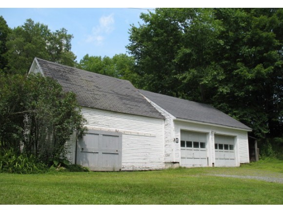 401 Kendall Road Woodstock, VT 05091 - Photo 3 of 15