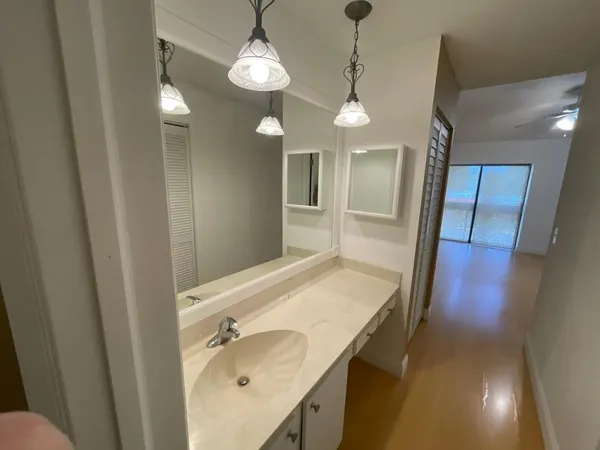 $1,900 | 2363 Southwest 15th Street, Unit 82, Deerfield Beach, FL 33442