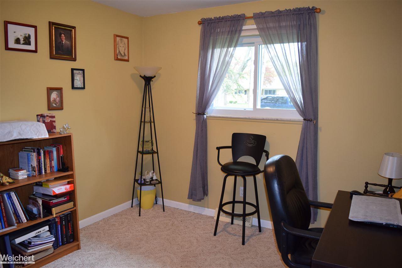 3490 Emmons Avenue Rochester Hills, MI 48307 - Photo 34 of 38