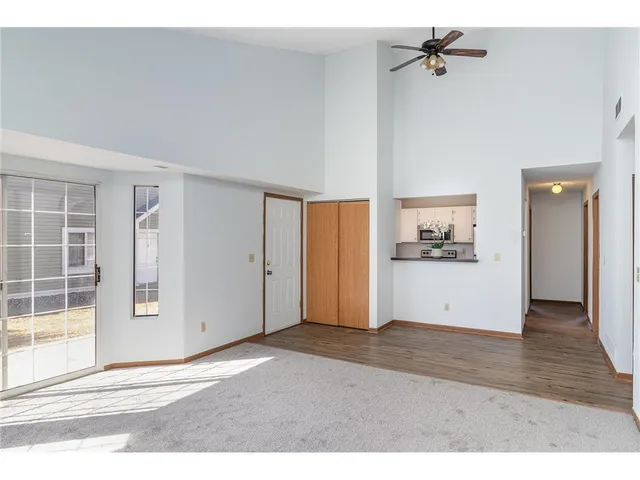 $1,790 | 2438 Cochrane Circle, Woodbury, MN 55125