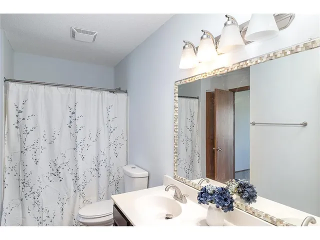 $1,790 | 2438 Cochrane Circle, Woodbury, MN 55125