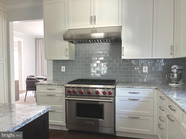 $1,880,000 | 6615 Tucker Avenue, McLean, VA 22101