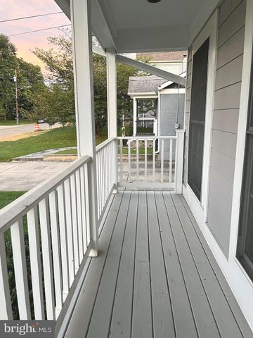 $1,880,000 | 6615 Tucker Avenue, McLean, VA 22101