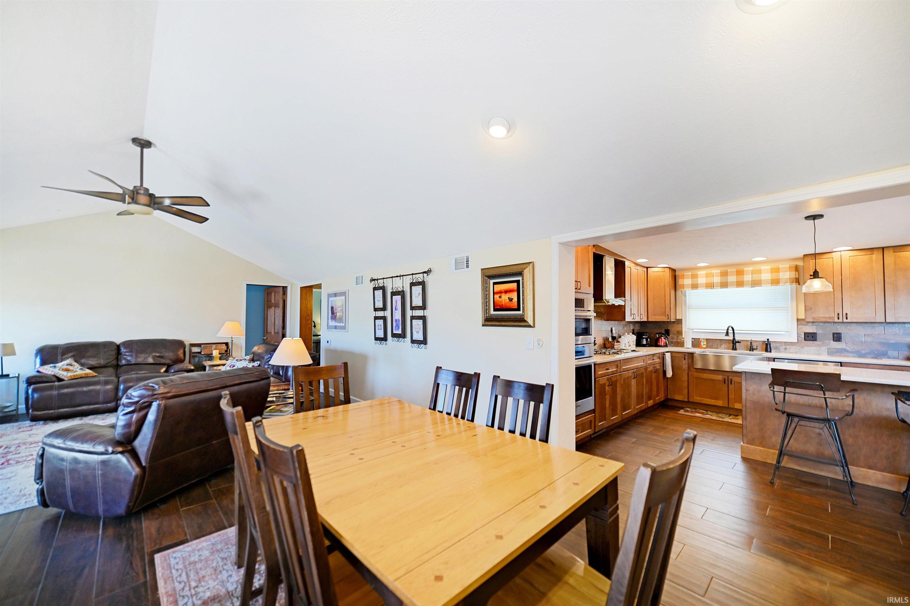 50746 Cornwall Road Bristol, IN 46507 - Photo 16 of 36 Gallery Image 16