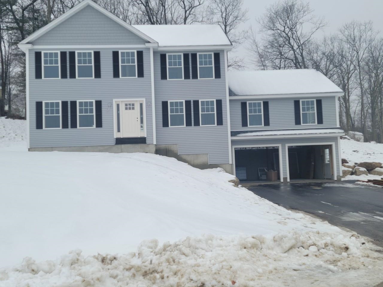 38 Marigold Way Hooksett, NH 03106 - Photo 2 of 2