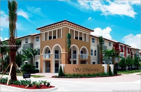 a front view of house and yard