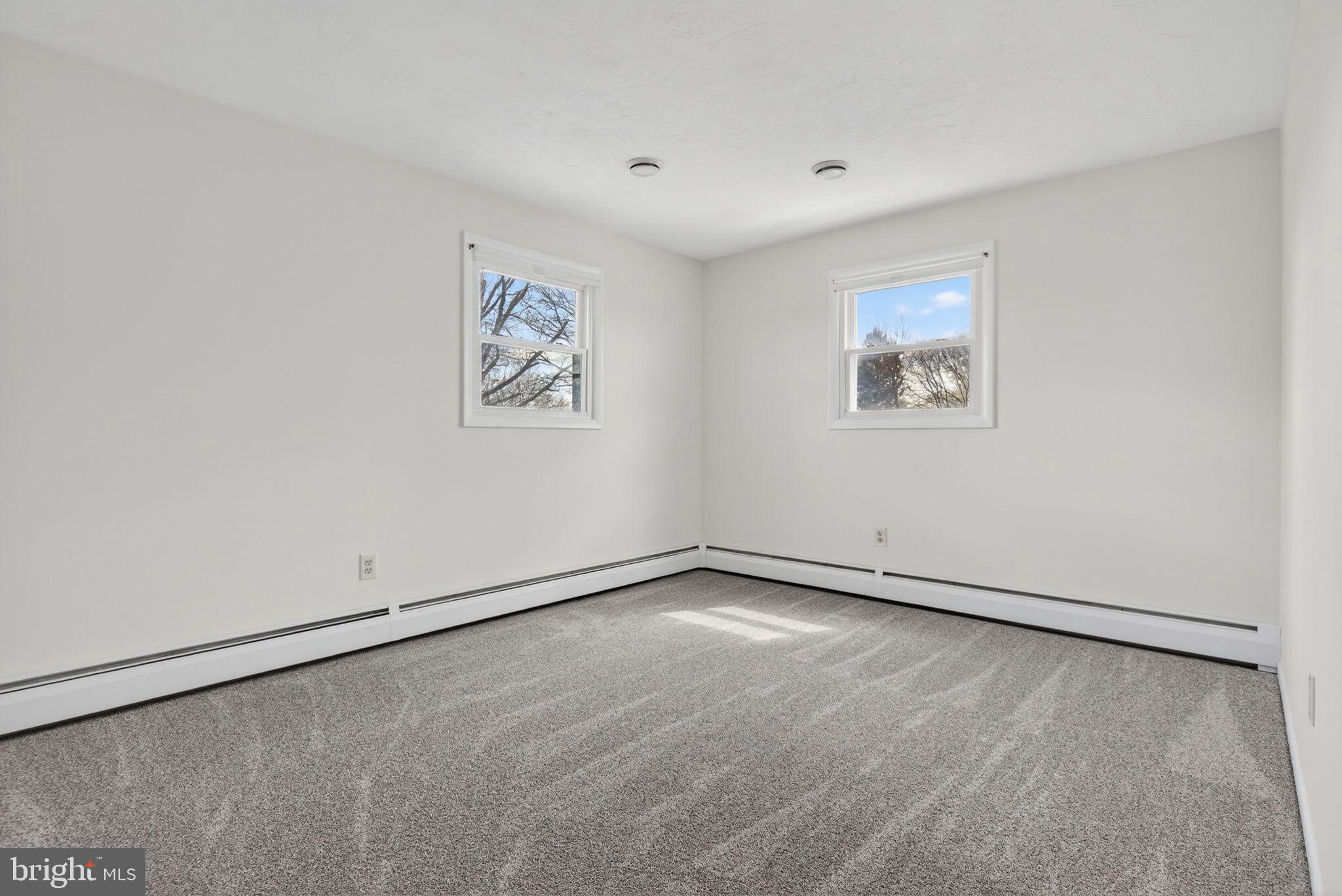 2733 Vireo Road York, PA 17403 - Photo 16 of 38