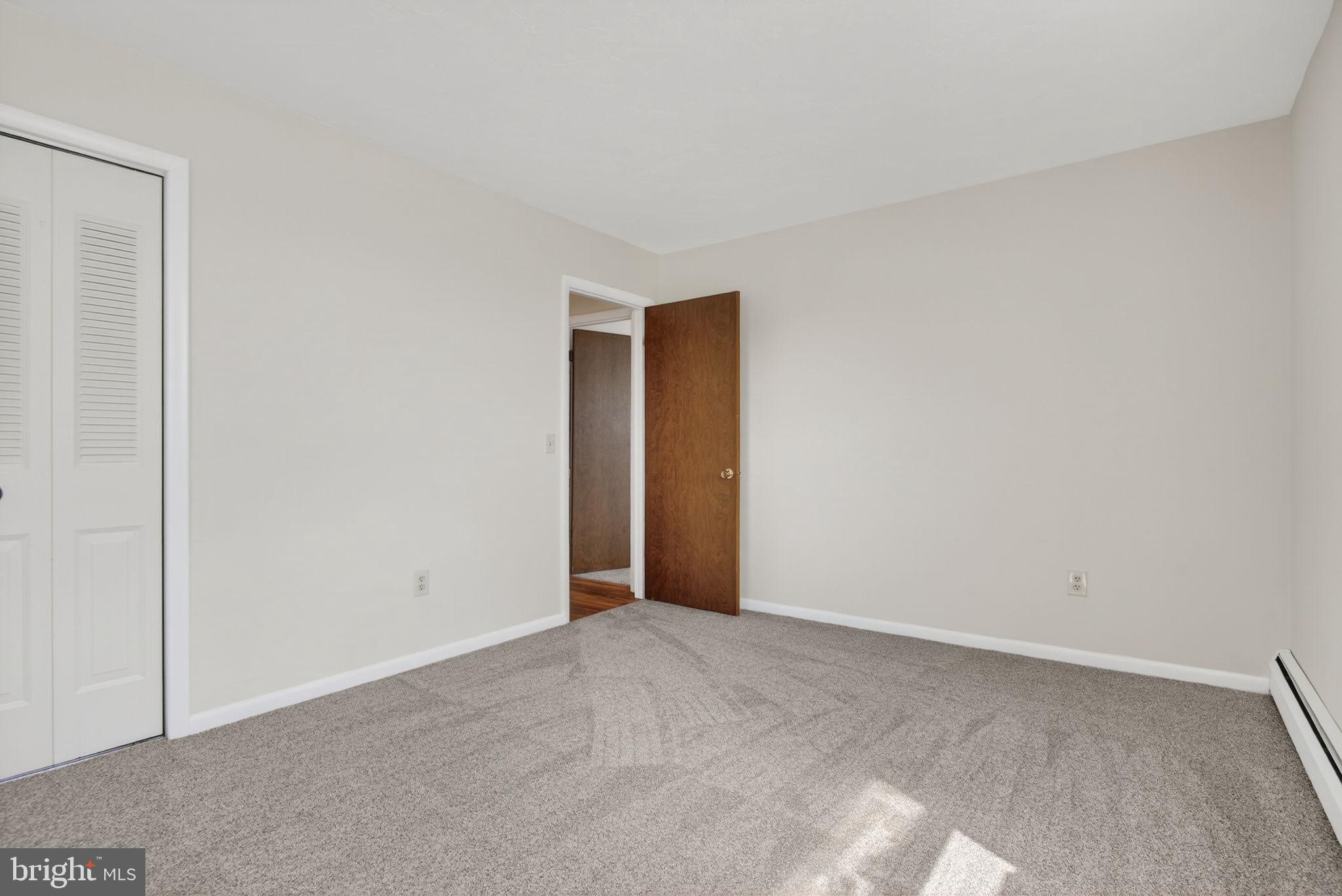 2733 Vireo Road York, PA 17403 - Photo 20 of 38