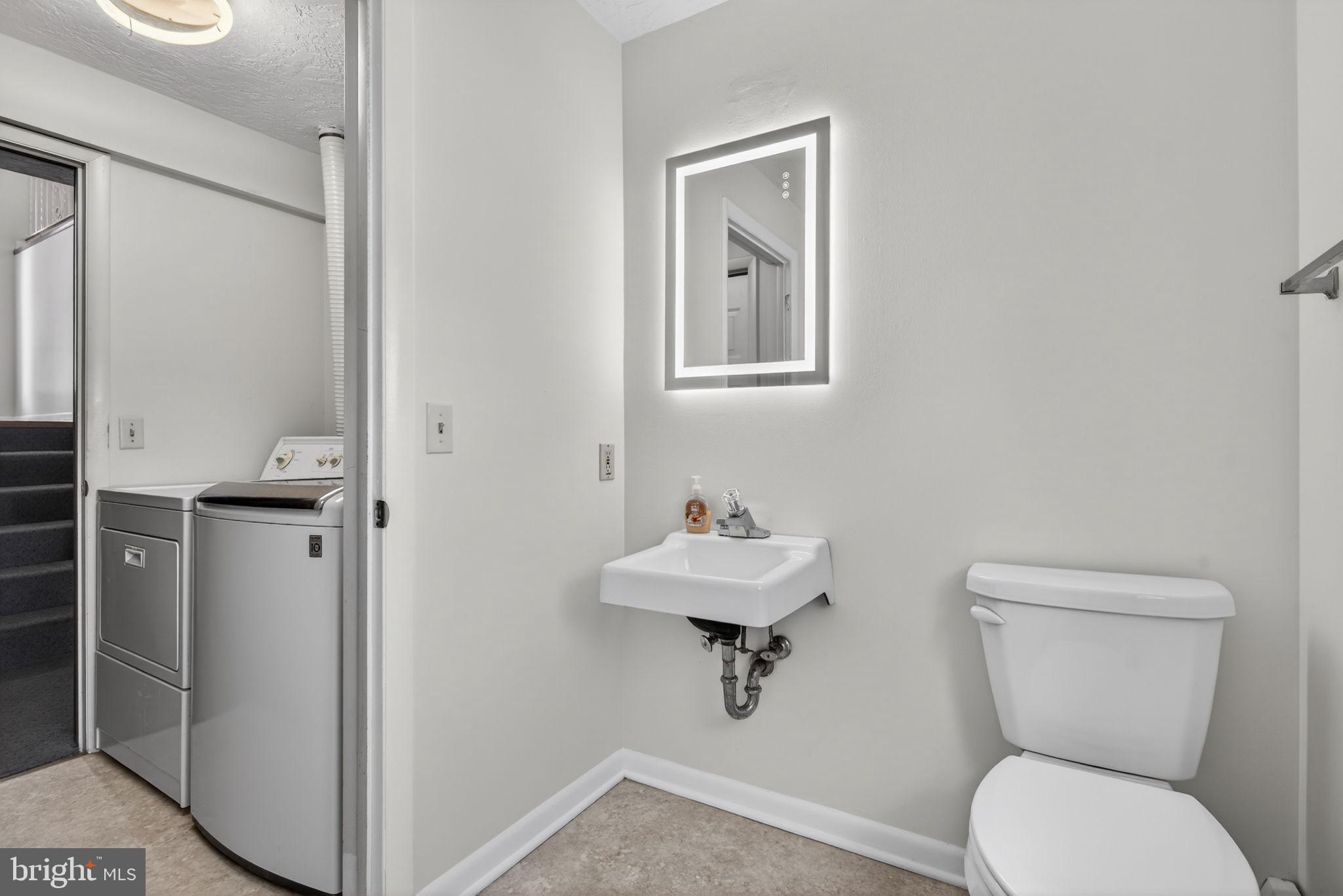 2733 Vireo Road York, PA 17403 - Photo 30 of 38